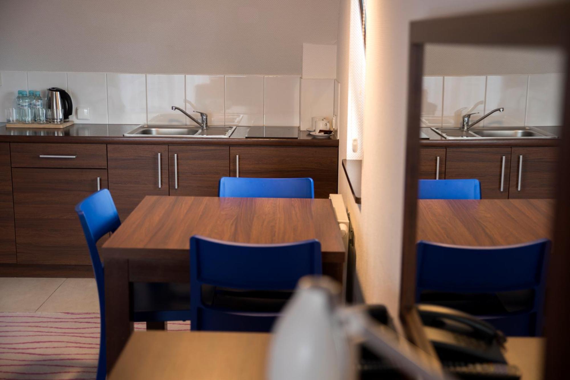 Aparthotel Flinski Sport & Spa Świeradów-Zdrój Kamer foto