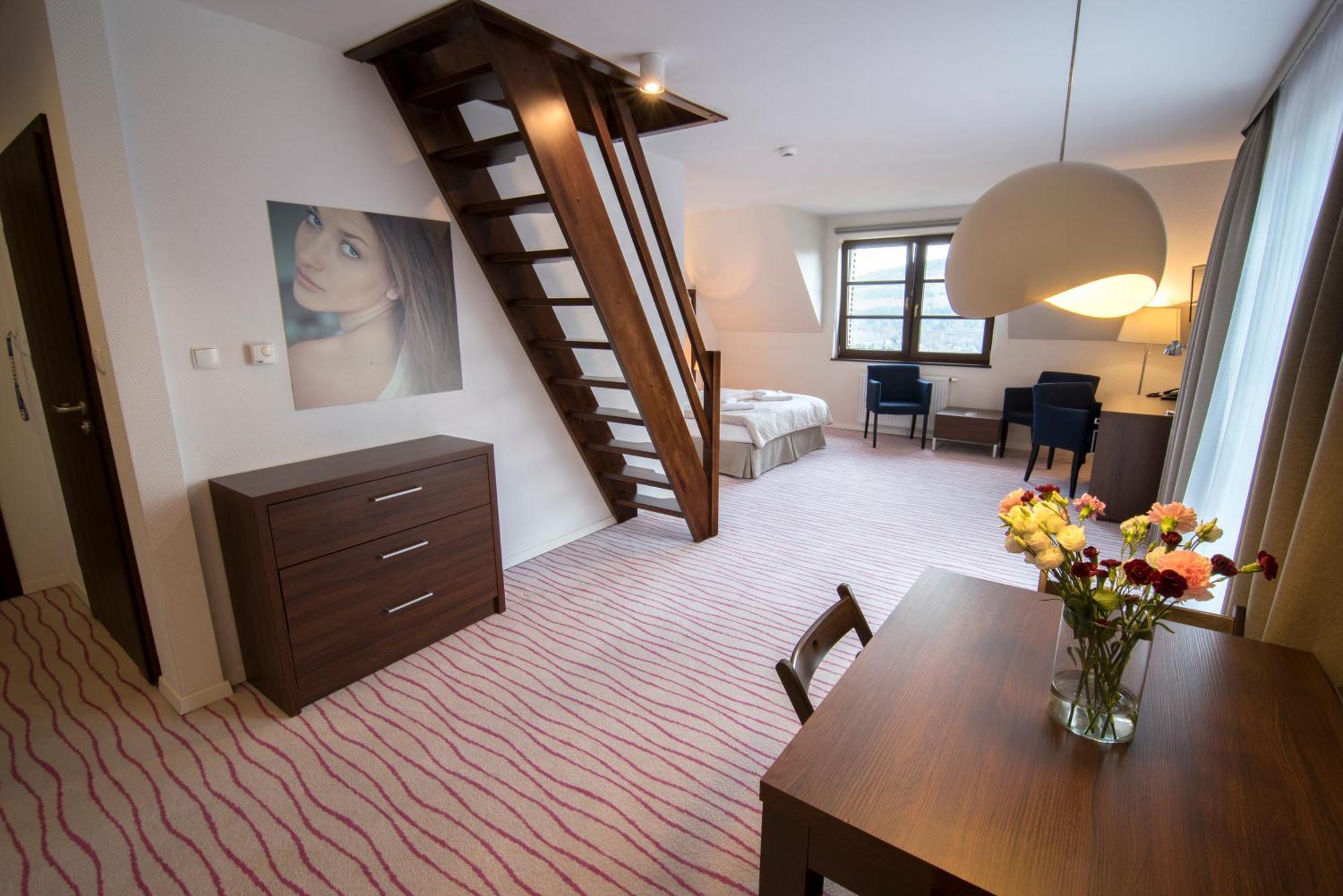 Aparthotel Flinski Sport & Spa Świeradów-Zdrój Kamer foto